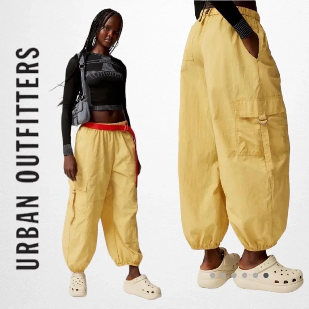 UO Urban Outfitters Jana Yellow Nylon Balloon Cargo Pants NEW S